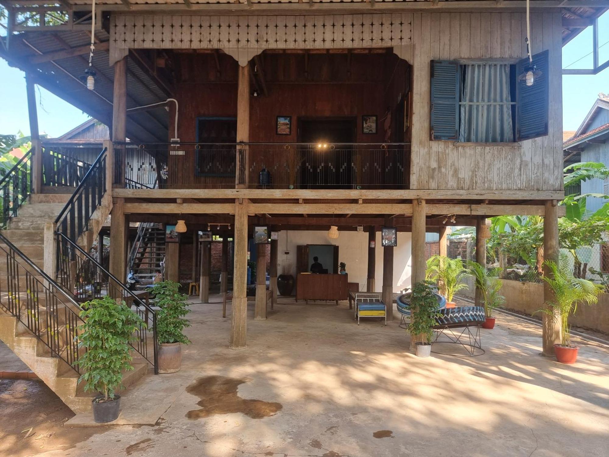Discover Kratie Homesetay 외부 사진